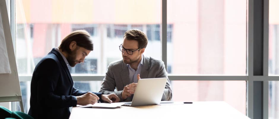 salesmen discussing training