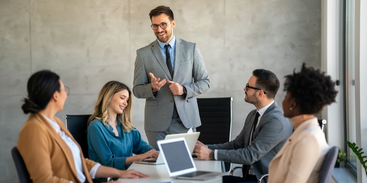 Why Compelling Change in Sales Conversations is Crucial: Strategies for Success