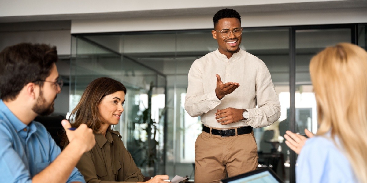 How to Improve B2B Sales Effectiveness: A Consultative Guide for Engaging Modern, Empowered Buyers