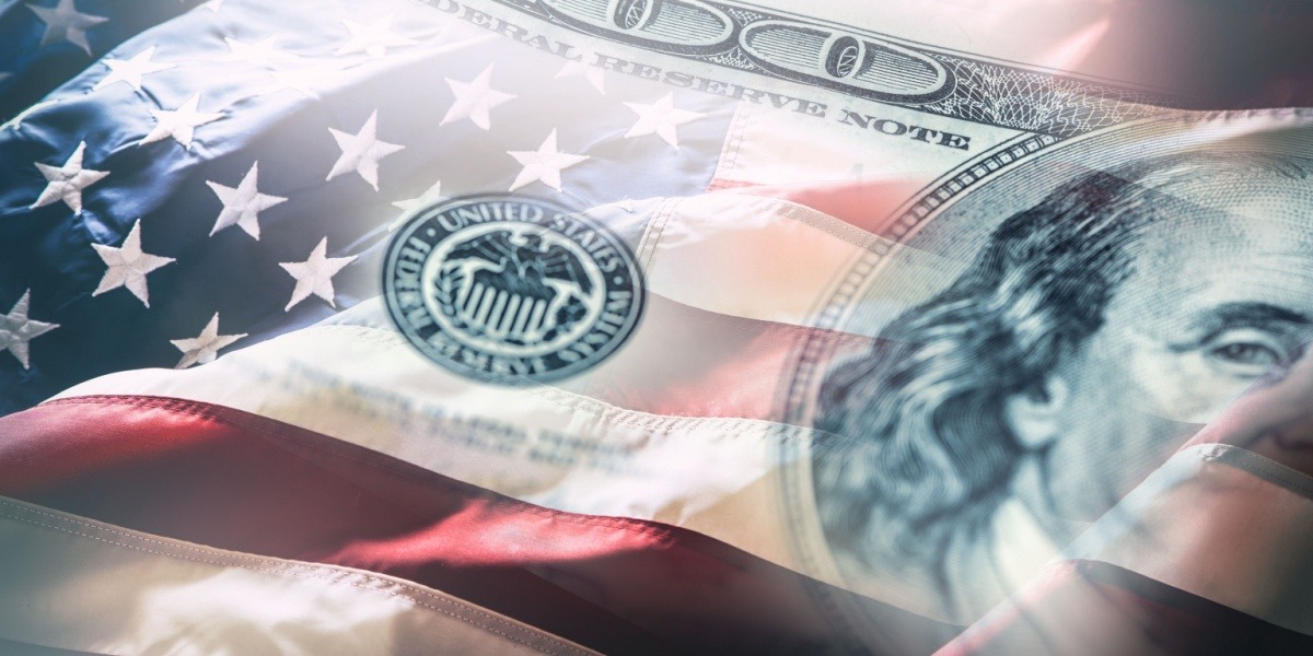 The Real Differences Between Politicians and B2B Salespeople: What Every Sales Professional Should Know