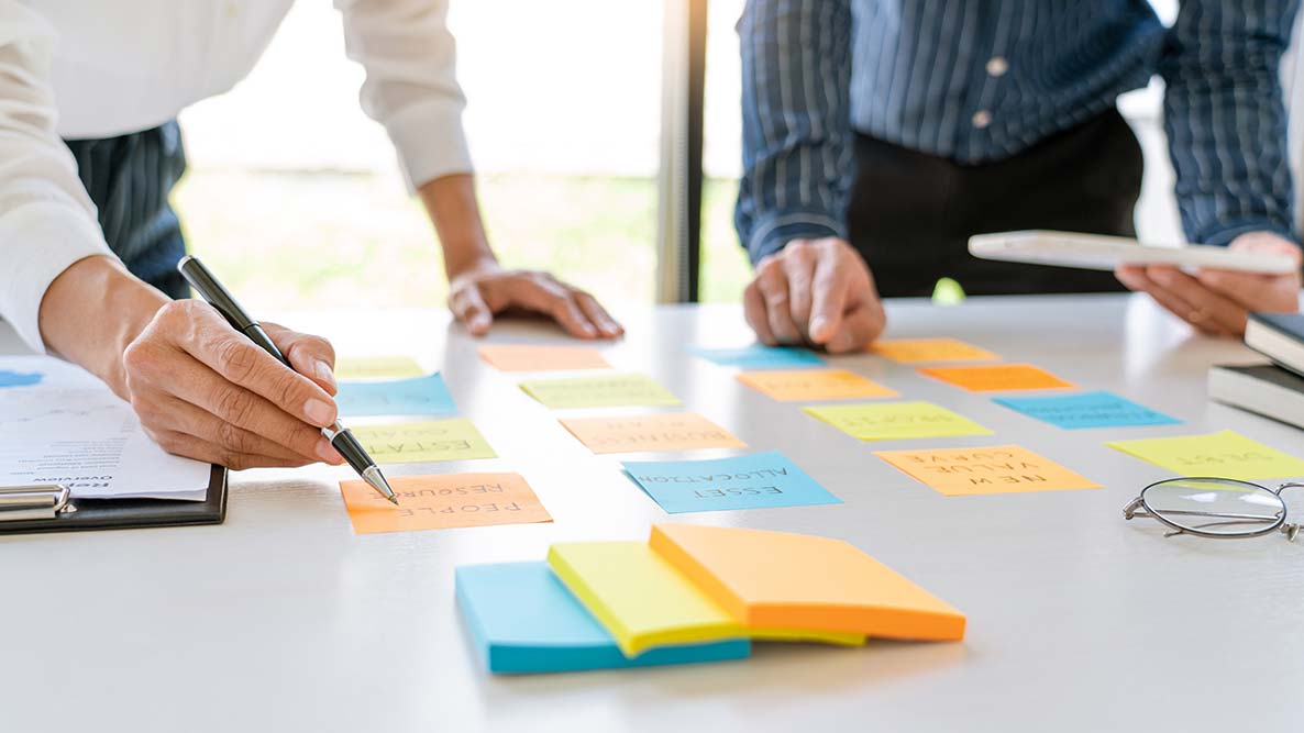 Selling Strategic Outcomes